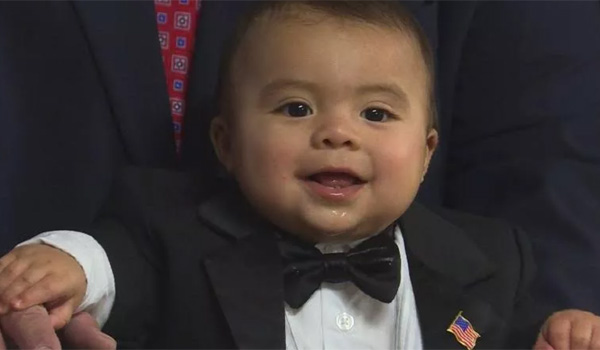 Yngste folkevalgte i USA – Mayor Charlie ny borgmester i Whitehall, Texas